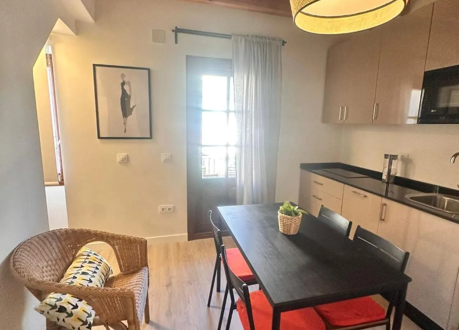 Panther Home Salvador 세비야